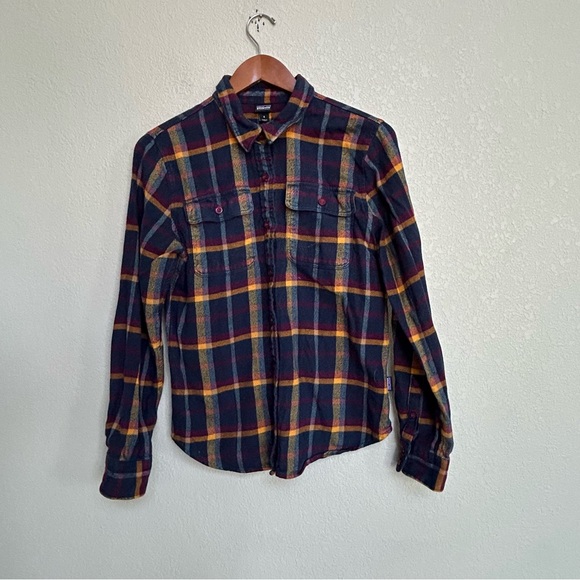 Patagonia Other - Patagonia Men’s Fjord Organic Cotton Flannel Shirt Small Navy Red Yellow Plaid